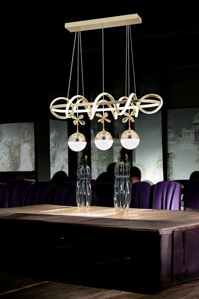 OSC HOME 3 Color Led Chandelier Controlled Dining Table