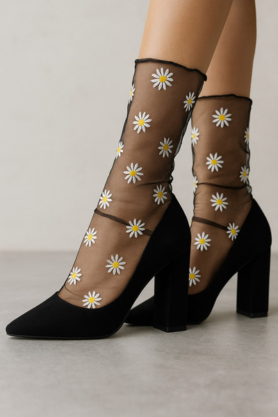 DİLARRA Boutique Черни тюлени чорапи с шарка на маргаритки