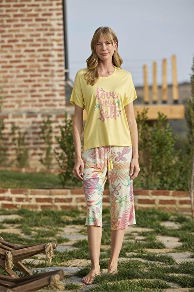 MONAMİSE طقم كابري بنمط أوراق الشجر ومطبوع عليه عبارة "Love Your Self".