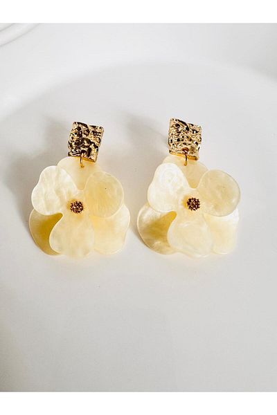 DEVİ fashion Acrylic Flower Gold Earrings 6 cm