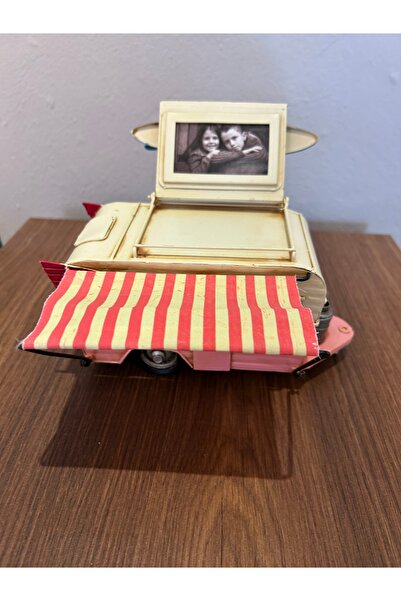 Allegro Metal Çerçeveli Karavan