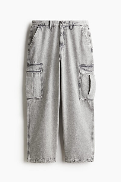H&M Loose Cargo Jeans