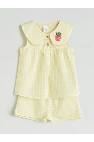LC Waikiki Lcw Baby Beige Strawberry Embroidered Baby Girl Blouse and Shorts 2-Pack