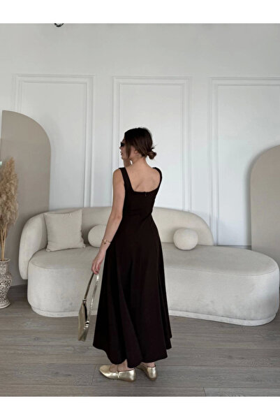 TUA MODA فستان طويل بدون أكمام وظهر مكشوف من TUA MODA - بني