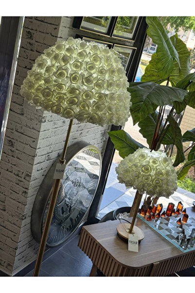 Genel Markalar Gül Şapkalı Lambader, Tripod Metal Ayaklı Güllü Lambader Beyaz