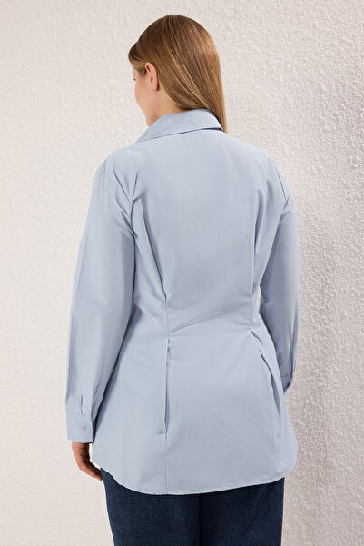 Trendyol Modest Cămașă țesătă din bumbac cu talie plisată albastră de mărime mare TCTSS25TG00030