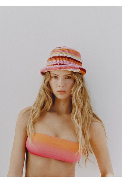MANGO Woman Crochet Hat