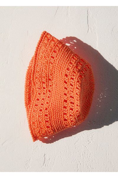 MANGO Woman Crochet Bucket Hat