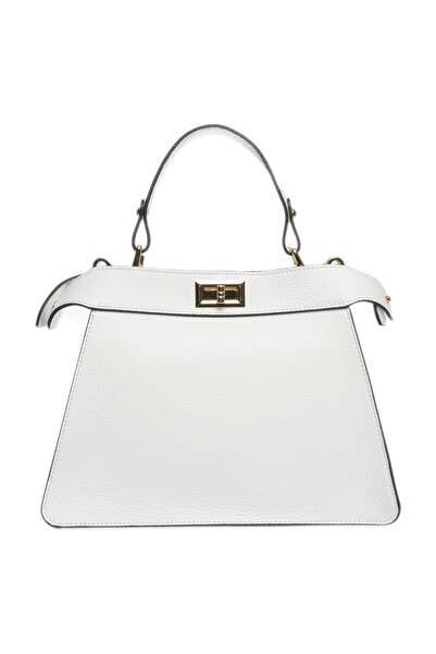 Carla Ferreri Handtasche
100 % Rindsleder
Metallschnalle oben
Maße: 21 x 27 x 13 cm
Henkel: 27 cm
Schultergurt