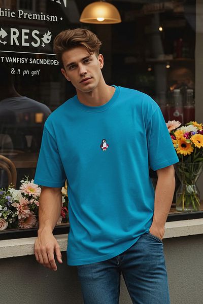 Trendyol Collection Μπλουζάκι μπλε Oversize Penguin Κεντημένο 100% Βαμβάκι TMNSS23TS00243