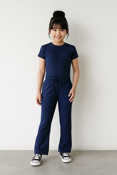 TRENDYOLKIDS Sötétkék női gyermek 100% pamut Basic flare láb rövid ujjú rugalmas kötött alsó felső öltöny TKDSS25AU00136