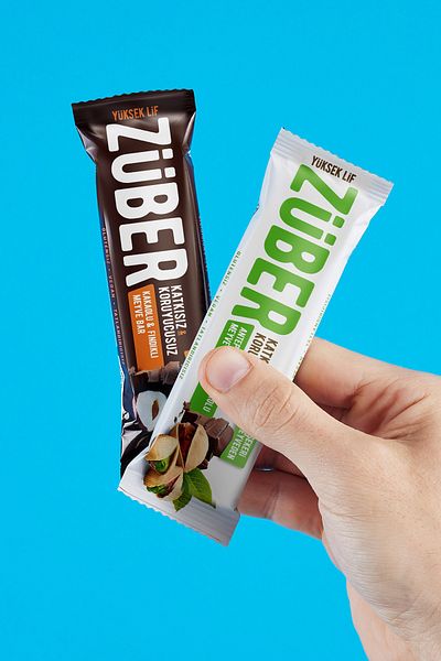 Züber Pistachio Fruit Bar 6 Pieces and Hazelnut Fruit Bar 6 Pieces (40 g X 12 Pieces)