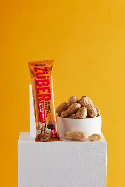 Züber 40g Fruit Bar - with Ground Peanuts and Cocoa, 12 Pieces