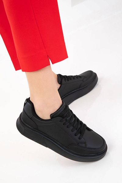SOHO Black-Black Women's Sneaker 20629