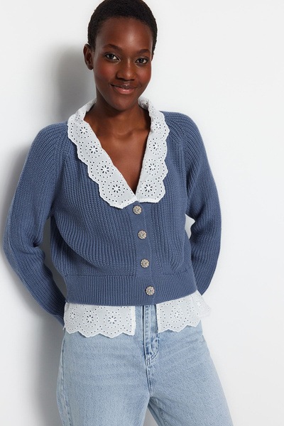 Trendyol Collection Indigo Crop Shirt Garnish Detail V-nyakú kötöttáru Kardigán TWOAW24HI00221