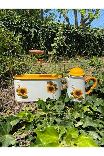 Handmadesign Galvaniz Picnic Set - Kitchen with Sunflower and Ceramic Jug