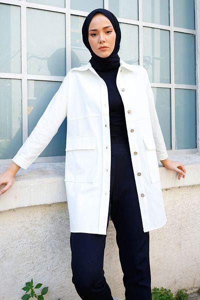 InStyle قميص جبردين بأزرار مع جيوب - إكرو