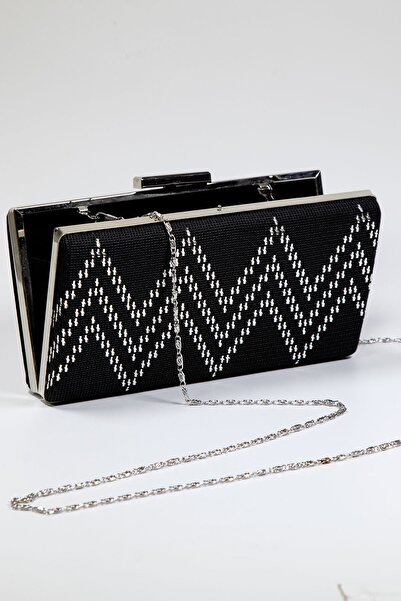 Lila Rosa حقيبة سهرة مطرزة يدويًا بسلك مكسور