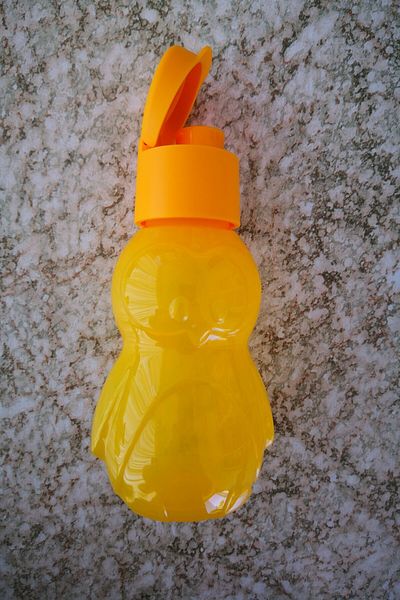 Tupperware 350 Ml Penguin Bottle