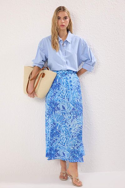 Trendyol Modest Fusta țesătă cu talie elastică plisată cu model de flori albastre TCTSS23EE00018