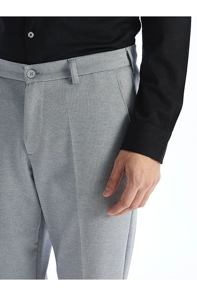 LC Waikiki Pantaloni chino pentru bărbați, slim fit