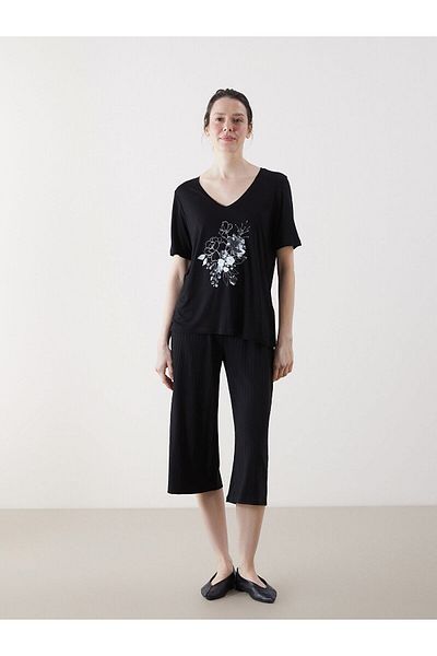 LC Waikiki Tricou cu decolteu în V Floral pentru damă