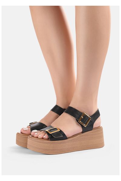 INUOVO Sandalen