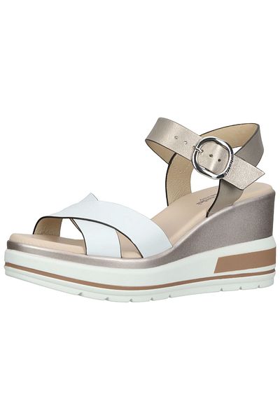 Nero Giardini sandals