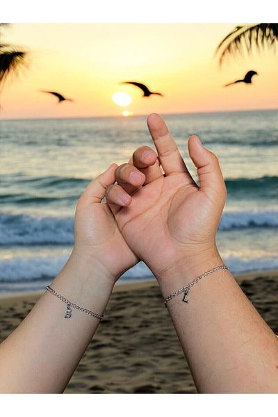 EFAYNU Tarnish-Free Steel Chain - 2-Piece Letter Bracelet Set