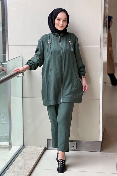 Nuss Belt Epaulette Cap Trousers Set