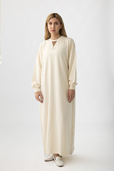 Suede Style 5612 - 2 Жіноче плаття з коміром з двома нитками