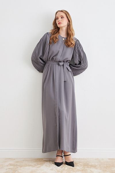 VAVİNOR Pleated Sleeves Abaya - Gray