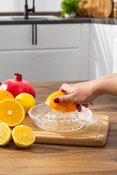 FAYA HOME Sado Glass Oversized Orange Lemon Squeezer Orange Squeezer Citrus Squeezer 100ml 16cm