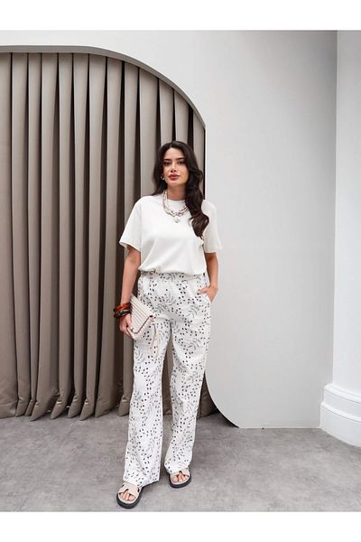 ESRAHELVACI Leaf Embroidered Trousers