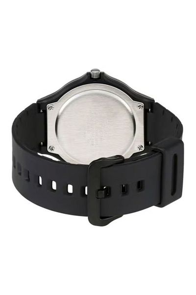 Casio Men's Resin Analog Quartz Watch Mw-240-1bvdf - 44 Mm - Black