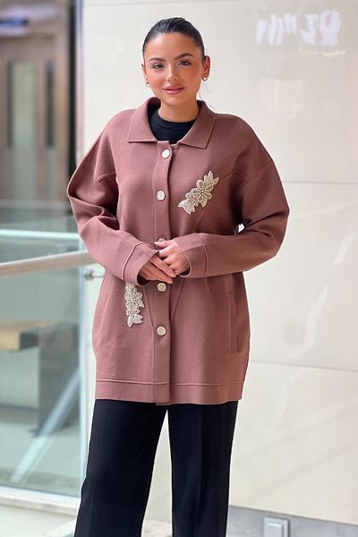 Ghisa Knitwear Cardigan with Flower Brooch