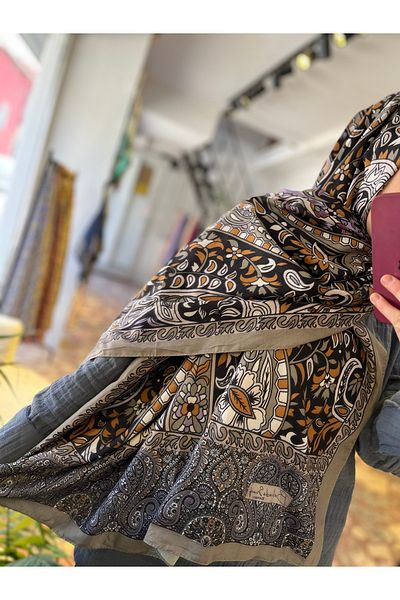 Neva Ethnic Pattern Bamboo Shawl