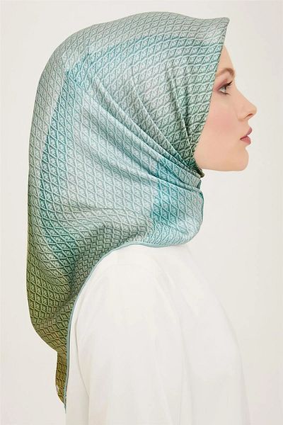 Armine Sura Silk Scarf 9104D (S) 90 X 90 Green - 84