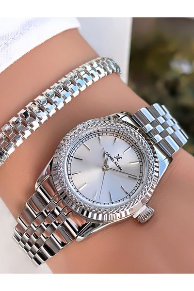 Daniel Klein New Season Minimal Design Oval Wrist Watch with Bracelet Gift
