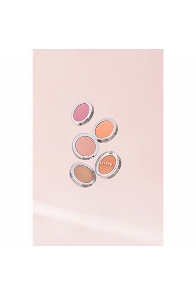 Klavuu Blush Containing Korean Pearl Essence, Providing a Natural and Smooth Look 02 Soft Peach Powder Blusher