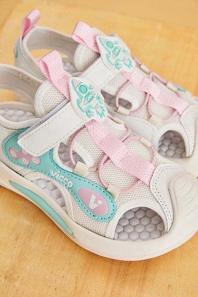 Vicco Size 26-31 Closed Front Lighted Lightweight Unisex Boys-Girls Sandals