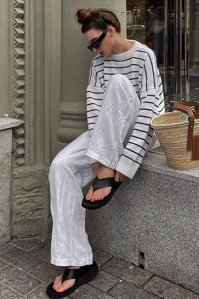 KURGAN TEKSTİL Women's Crew Neck Striped Oversize Knitwear Sweater