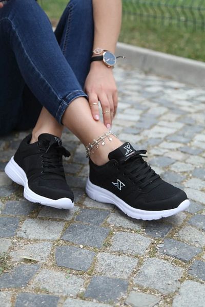 XStep Unisex černé sportovní boty 020-m Savana