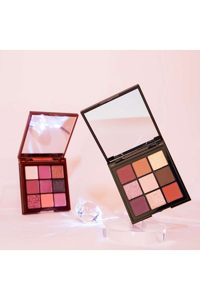 Bolivar Eyeshadow Palette by Bolivar, E01