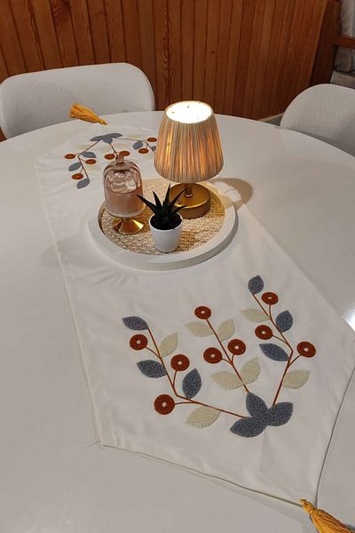 e-Bizz Store Punch Embroidered 1 Piece Runner & Placemat & Table Cloth