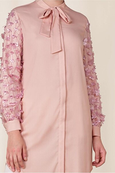 Alvina Three-Dimensed Flower Detail Tunic with Sleeves 4131