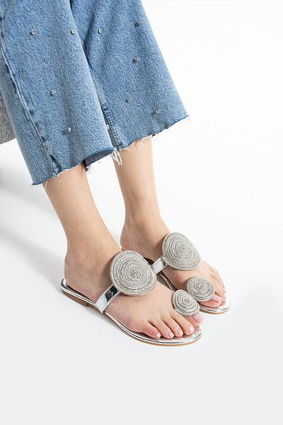 diclepolat Women's Stone Flip Flops Daily Slippers Fabinho Silver