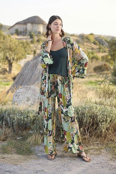 MONAMİSE Flower and Leaf Patterned 3-Piece Bottom Top Set
