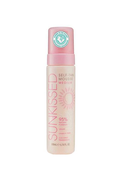 Sunkissed Self-tan Professional Self-tanning Foam, MEDIUM, 95% Natural Ingredients, 200 ml