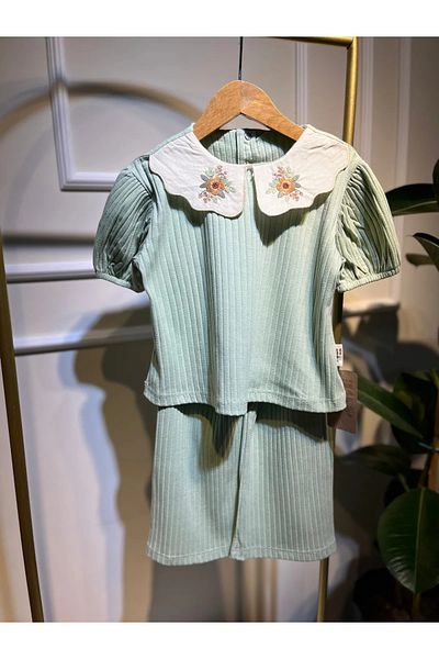 baume clothes Mint Green Girl's Bottom-Top Set with Flower Embroidery Collar